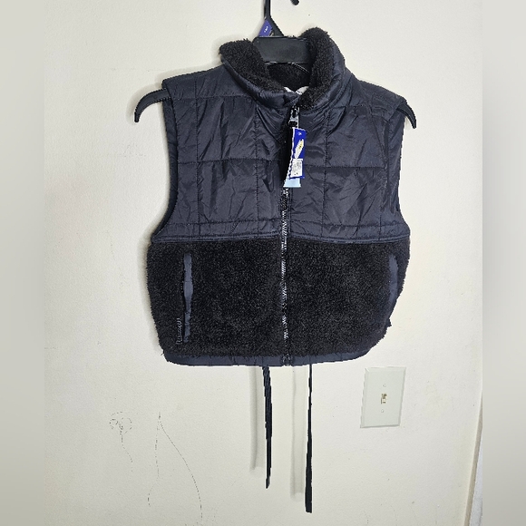 JoyLab Women's High Pile and Quilted Vest Black - Picture 4 of 7